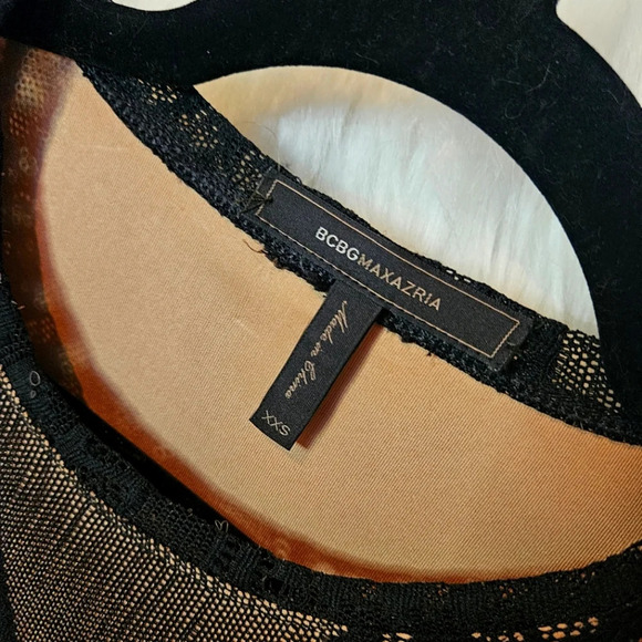 BCBG Max Azria Nude w/Black Overlay Sheath Dress - Picture 5 of 6